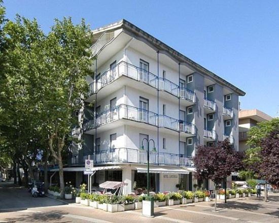 B&B Hotel Lucciola Католика Екстериор снимка