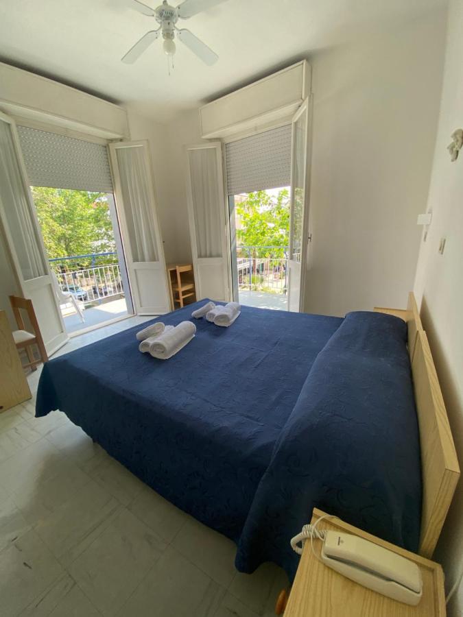 B&B Hotel Lucciola Католика Екстериор снимка