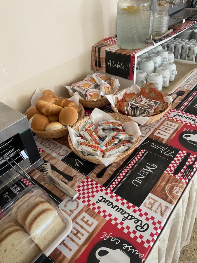 B&B Hotel Lucciola Католика Екстериор снимка